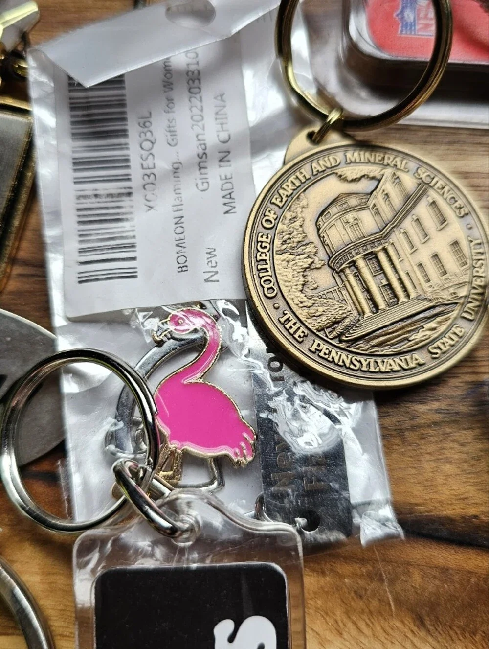 N/A 44 keychains